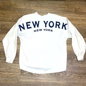 New York, New York. Las Vegas Hotel&Casino. sz XL LONG SLEEVE SHIRT.